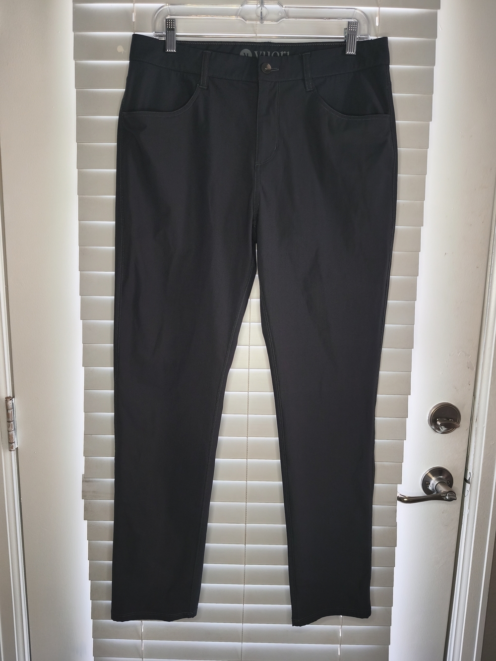 Vuori Meta Pant Mens Black 5-Pocket Slim Fit Stretch Chino Golf Pants 33x29 EUC